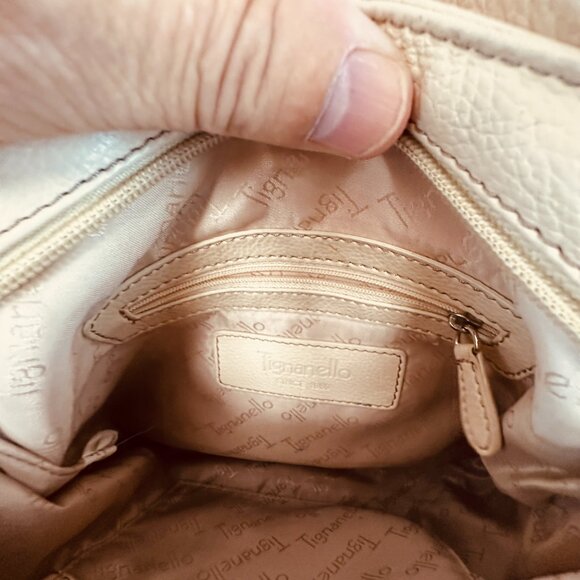 TIGNANELLO WOMEN CROSSBODY TAN PEBBLE LEATHER BAG WITH ADJUSTABLE STRAP - Picture 9 of 13